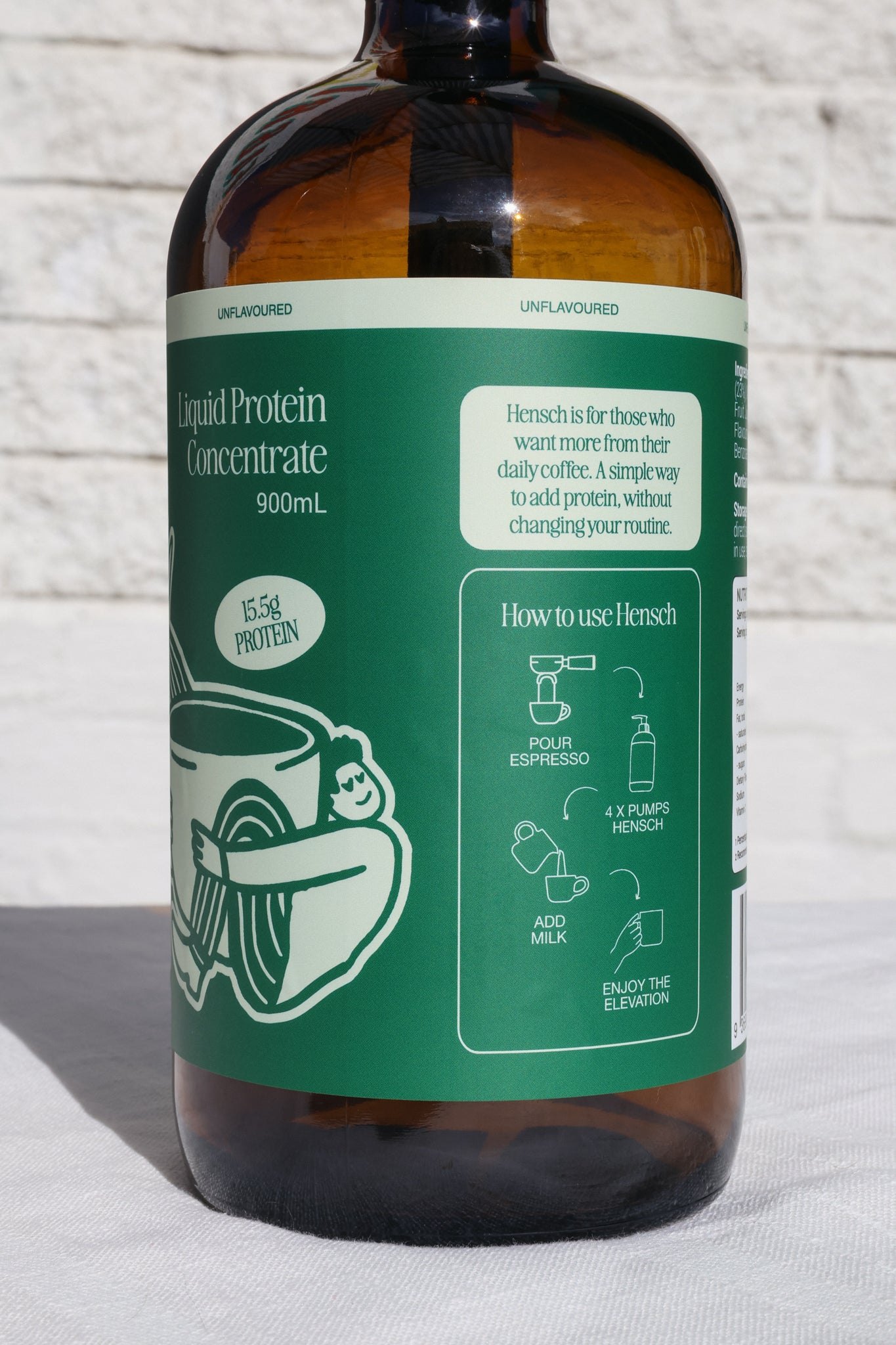 The label of a 900mL Hensch bottle